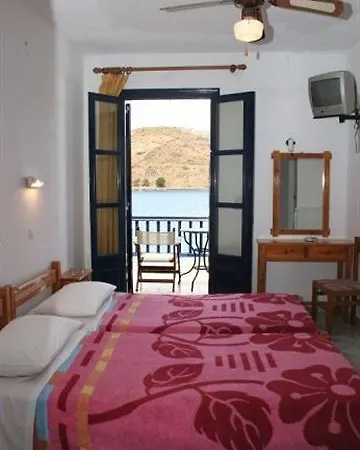 Delfini Hotel 2*